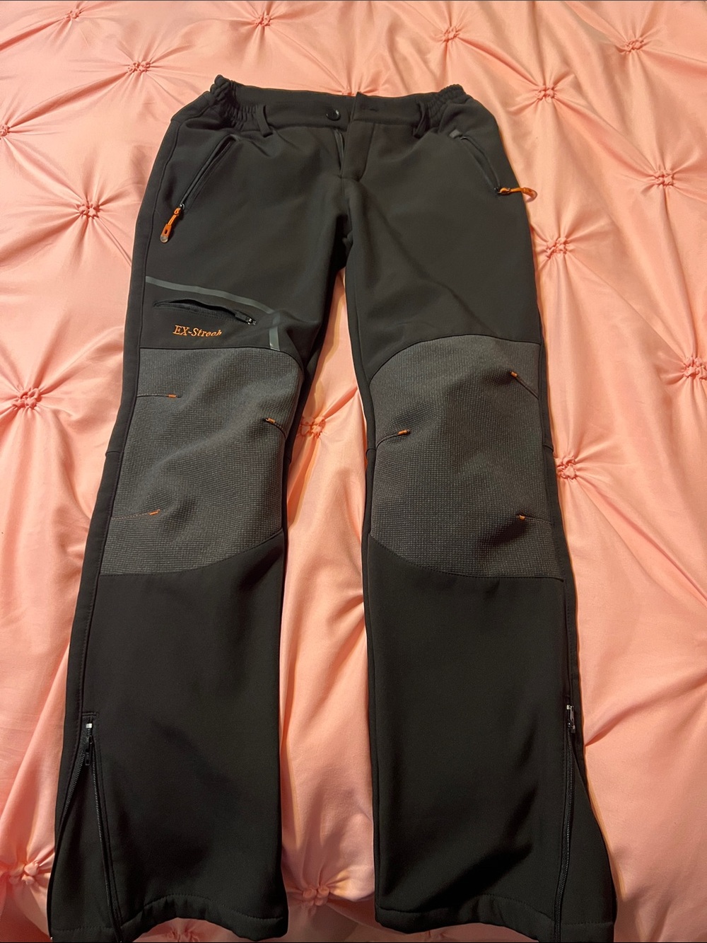 Women’s ski pants